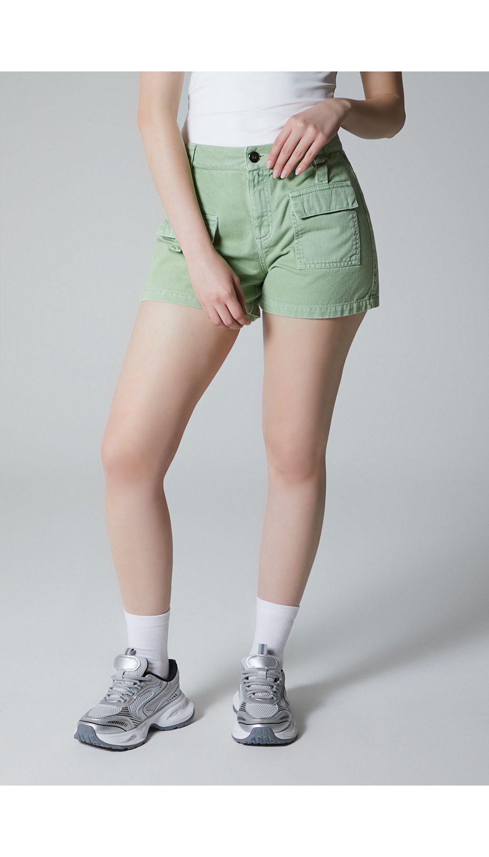 Short  para mujer  tiro medio corto carg