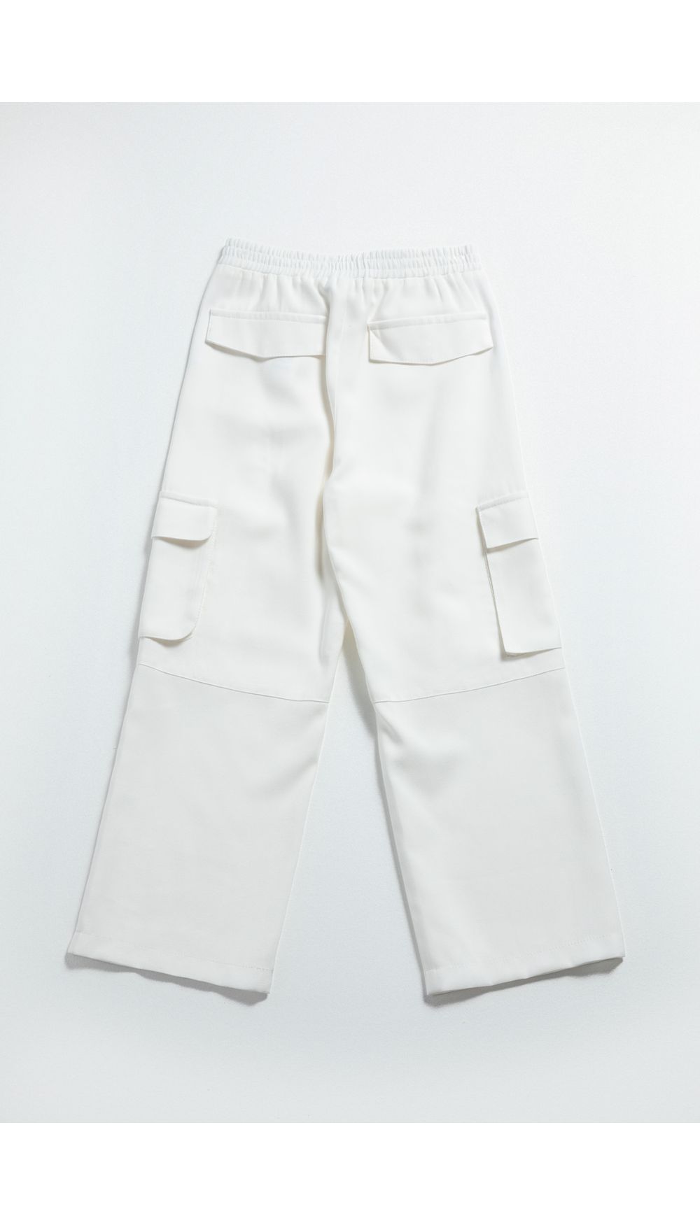 Pantalon cargo con pretina ruchada para