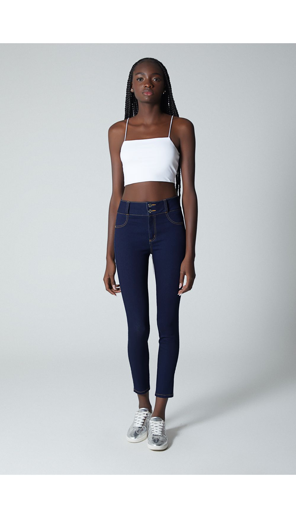 Jean skinny  sin bolsillos tiro alto.