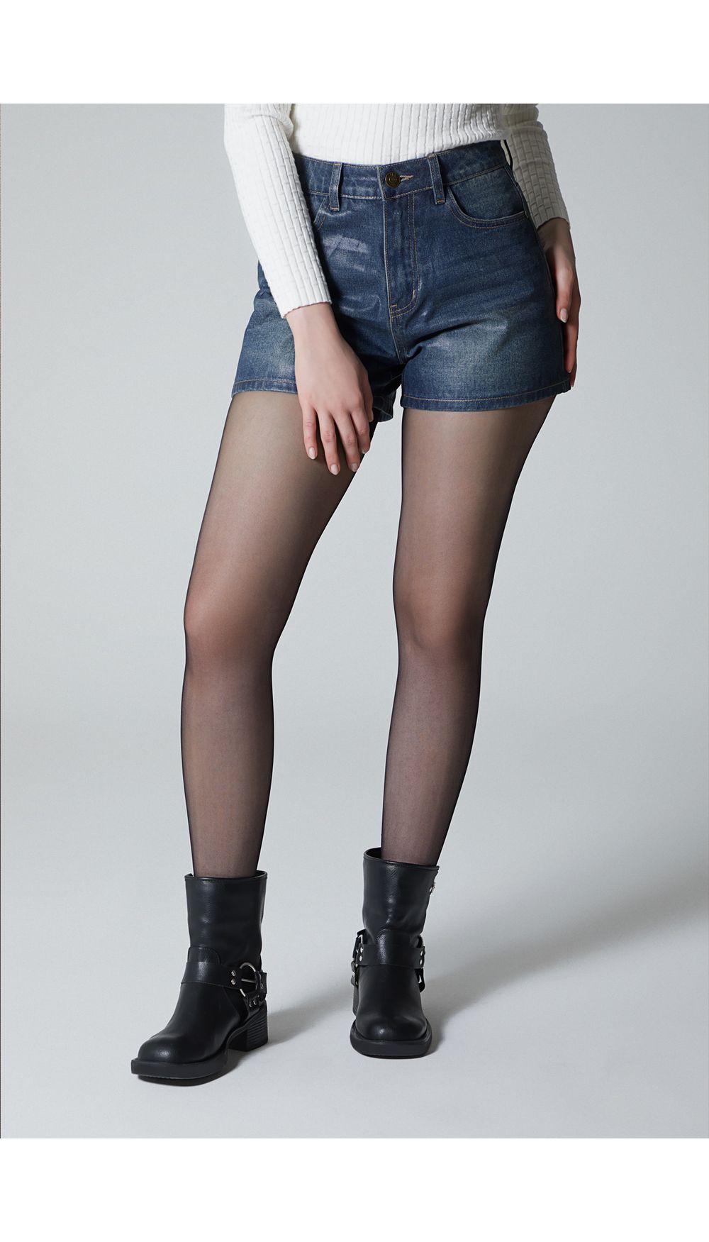 Short con efecto agua para mujer