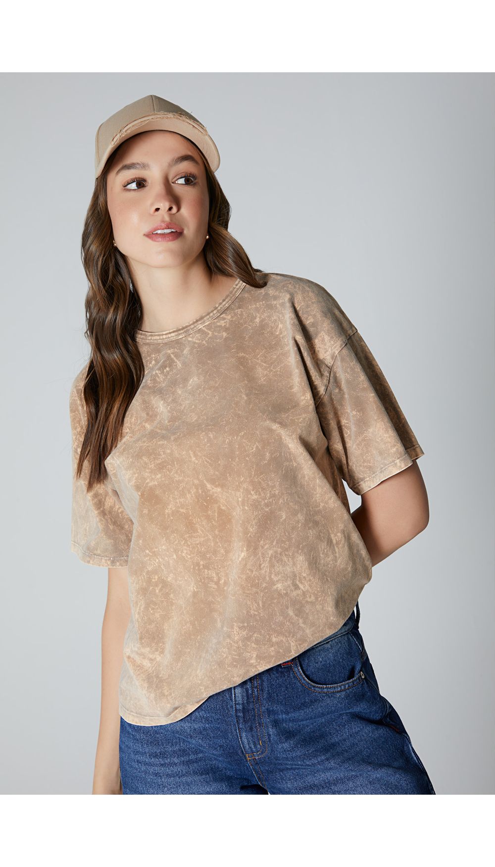 Camiseta para mujer oversize con acid wash