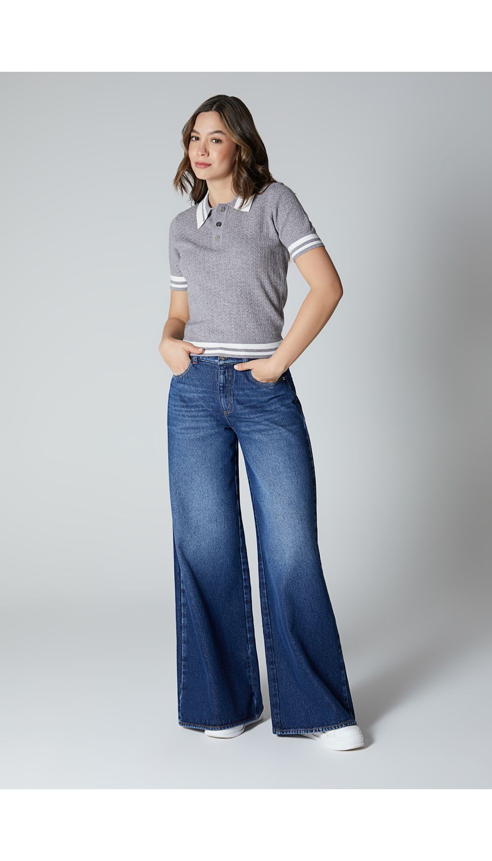 Blusa tejida manga corta tipo polo para mujer