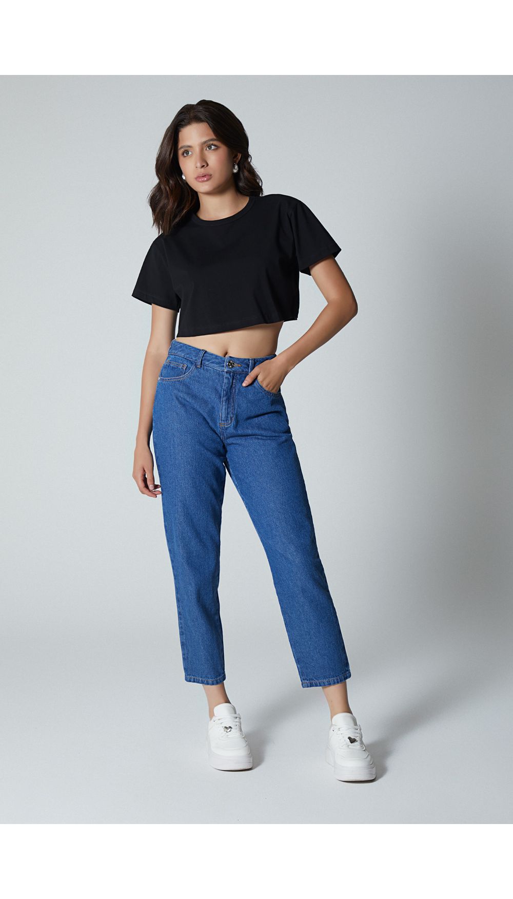 Camiseta tipo boxy para mujer
