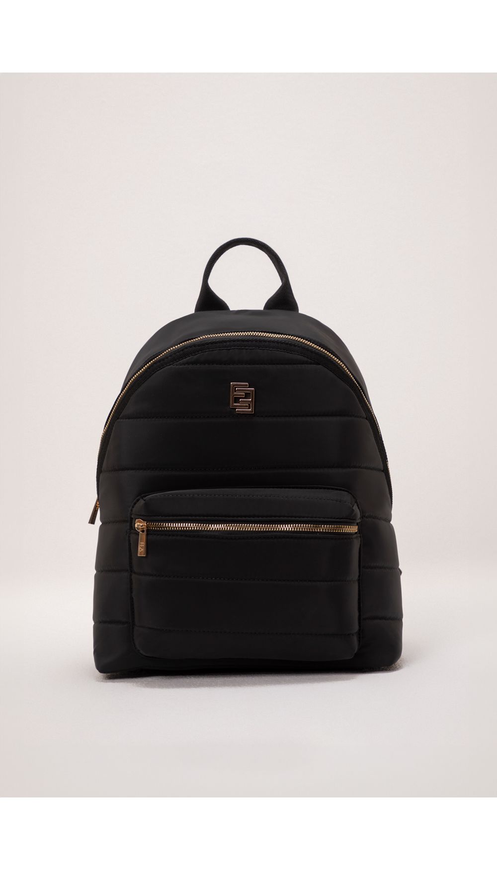 Morral acolchado con logo en frontal