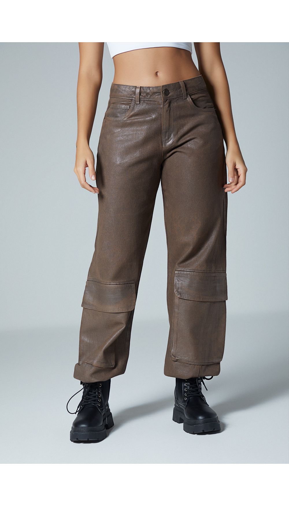 Jean cargo para mujer con foil