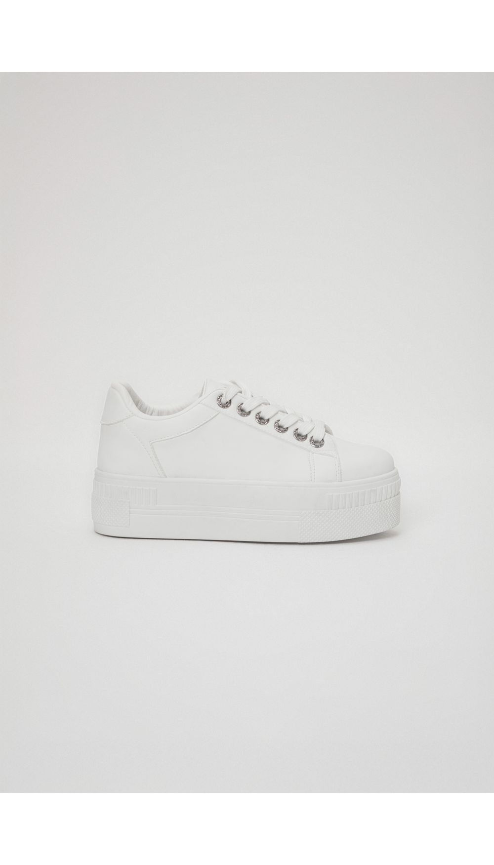 Tenis ojaletes brillo