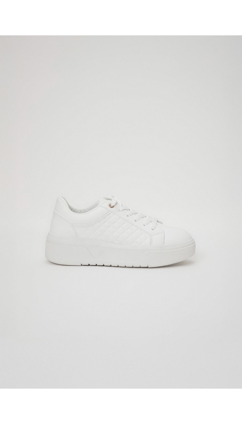 Tenis basico acolchado lateral