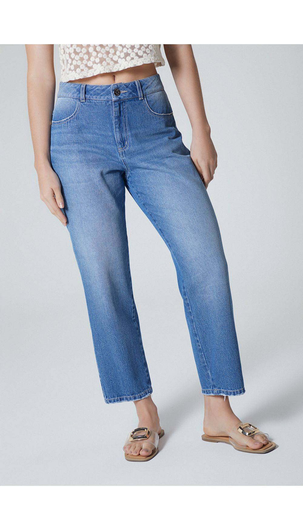 Jean para mujer  tiro alto con detalle e