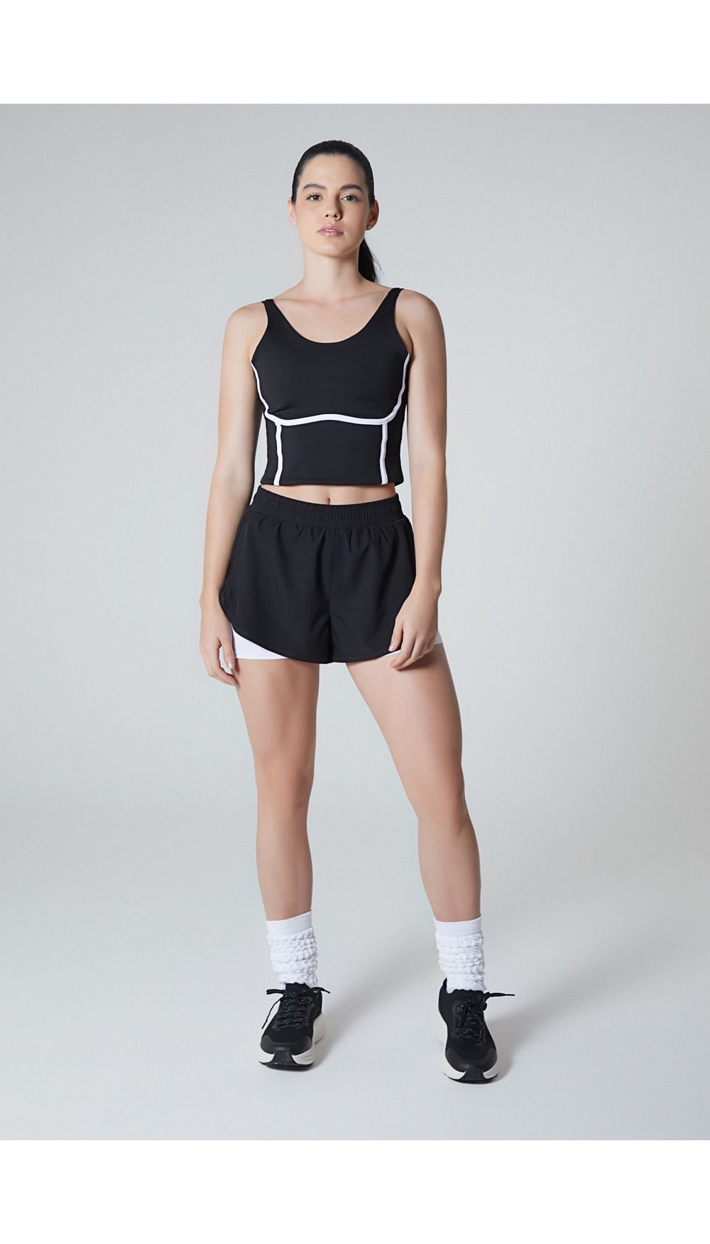 Short deportivo para mujer