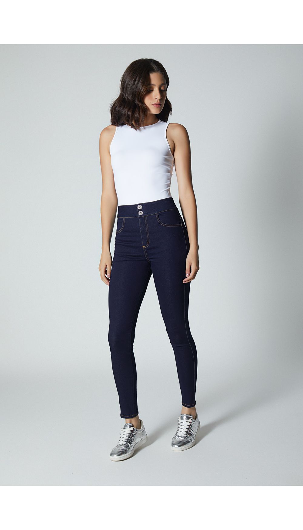 Jean para mujer tiro alto ultra pretina