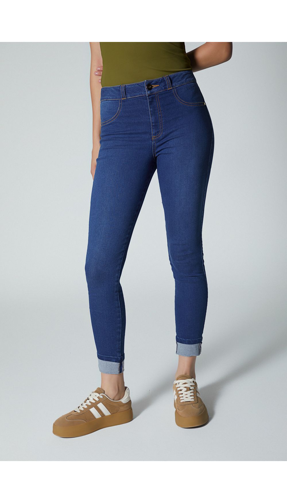 Jean para mujer tiro medio ultra  sin bo