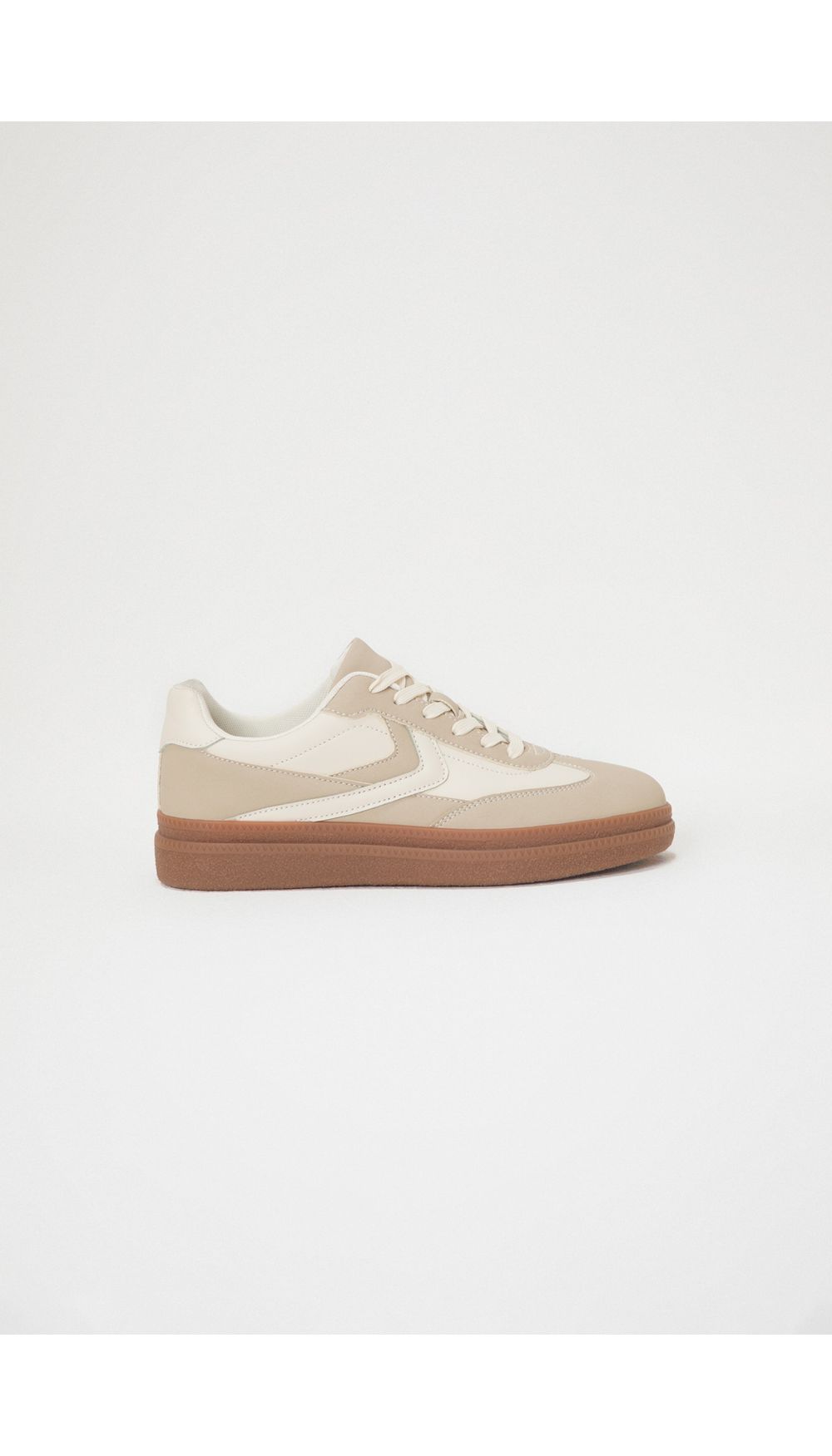 Tenis combinacion materiales
