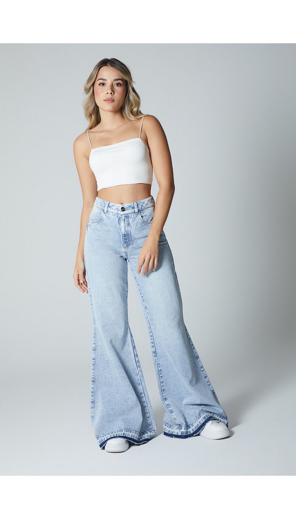 Jean  para mujer  tiro alto campana