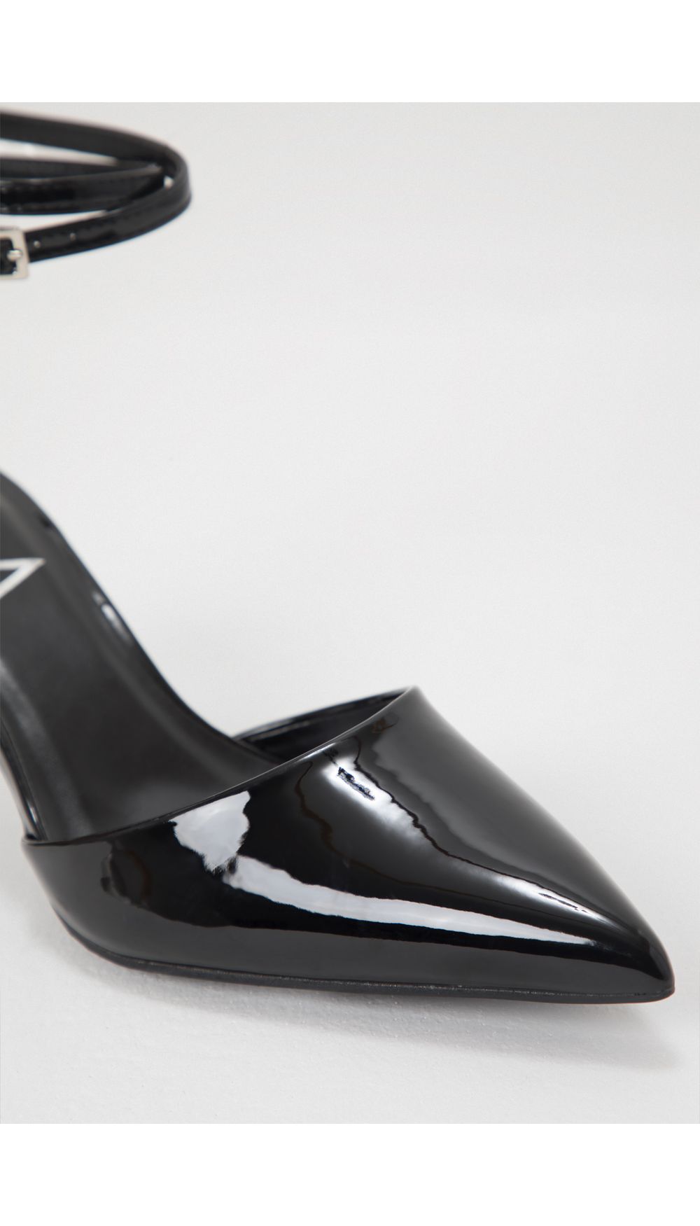 Stiletto doble amarre