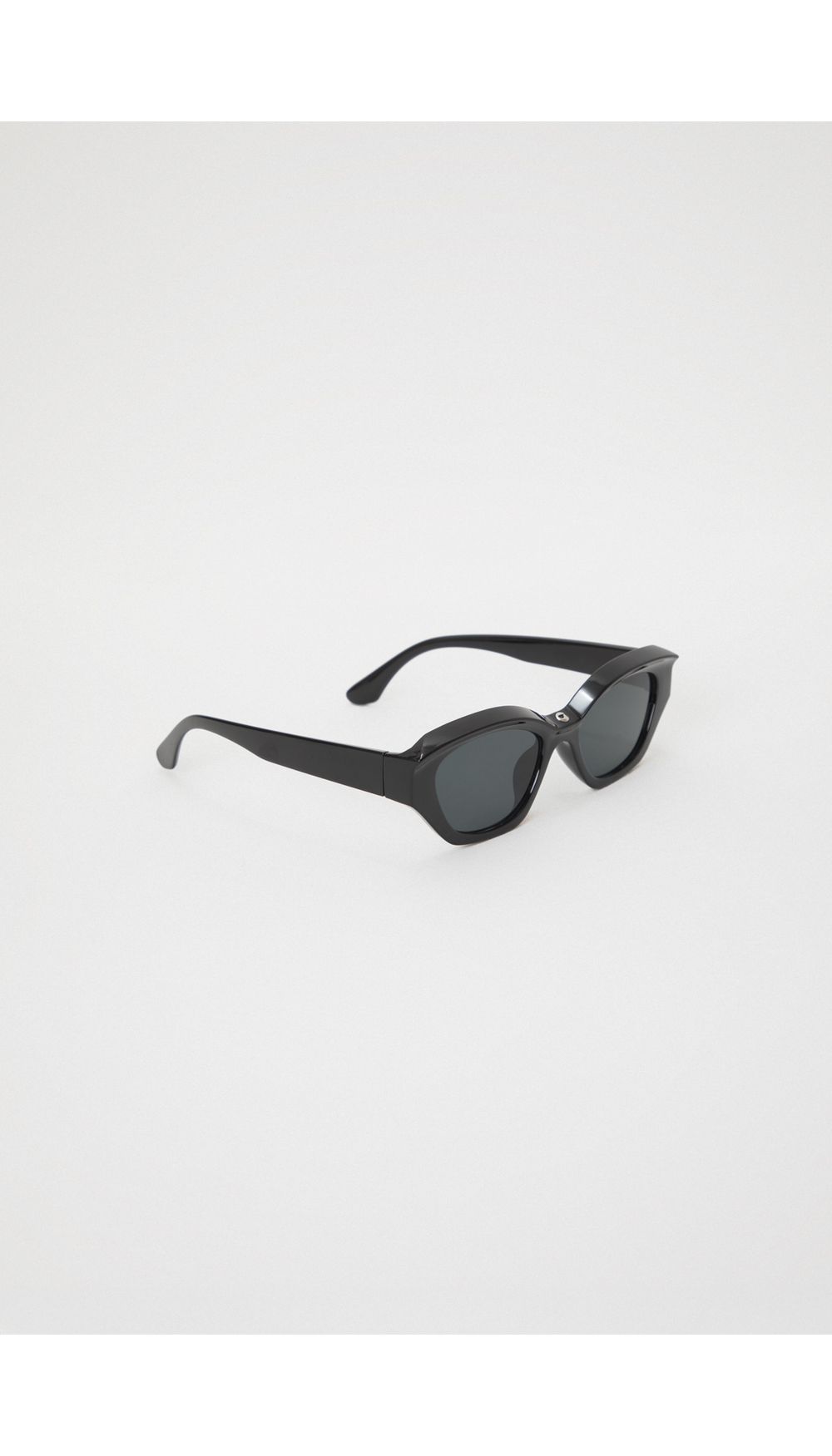 Gafas con marco angular