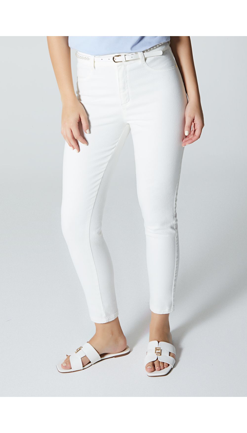 Jean para mujer tiro alto skinny con correa