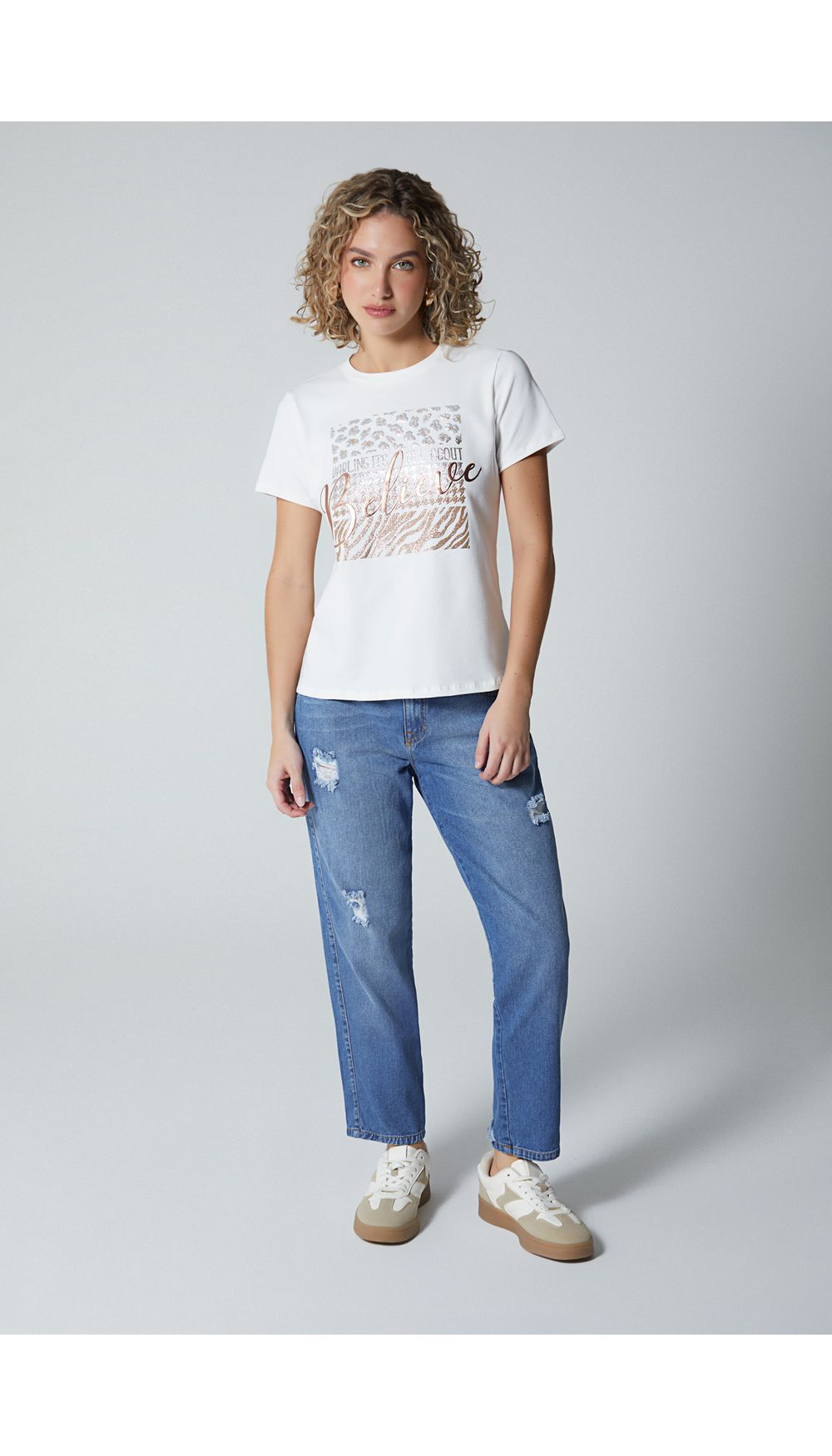 Jean  para mujer  tiro bajo con detalle