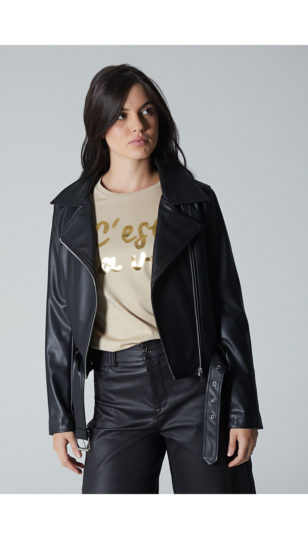 Chaqueta tipo biker para mujer