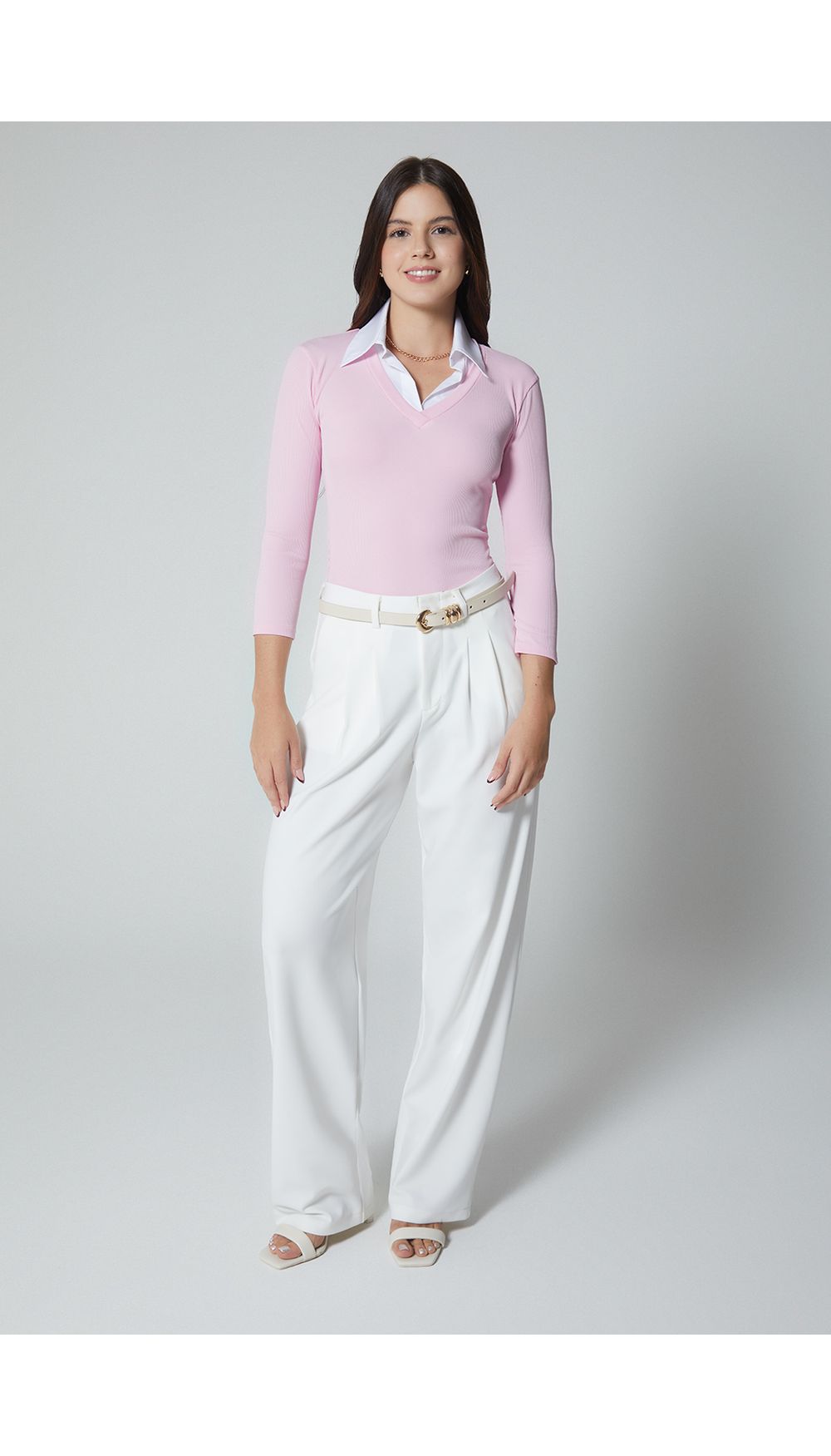 Blusa manga larga con cuello en contrast