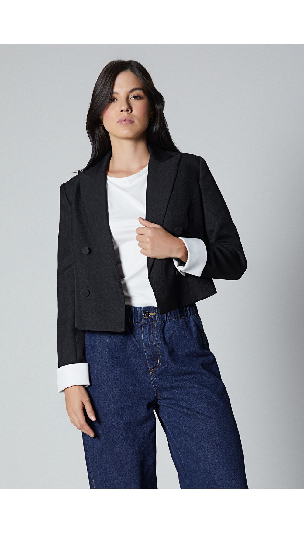Blazer manga larga con puño en contraste