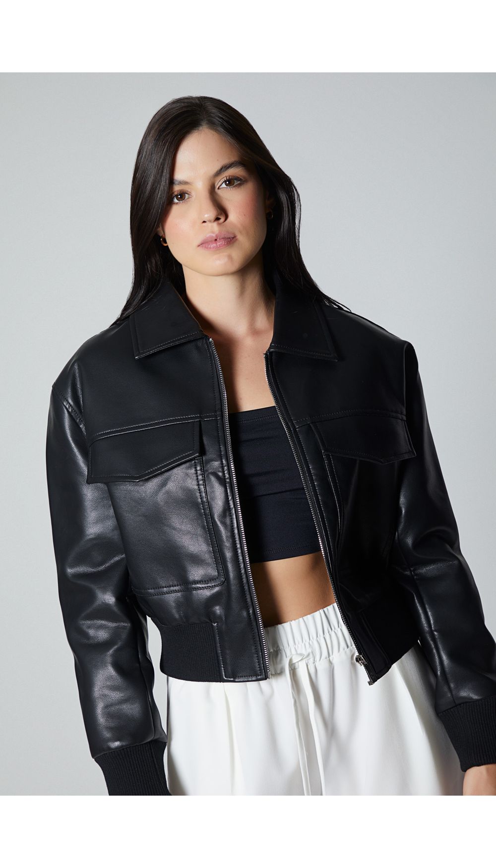 Chaqueta tipo bomber con rib en puños y pretina para mujer