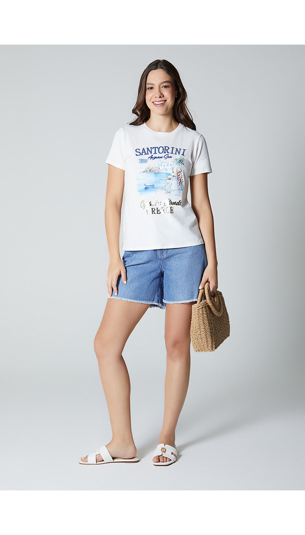 Camiseta estampada con apliques para mujer