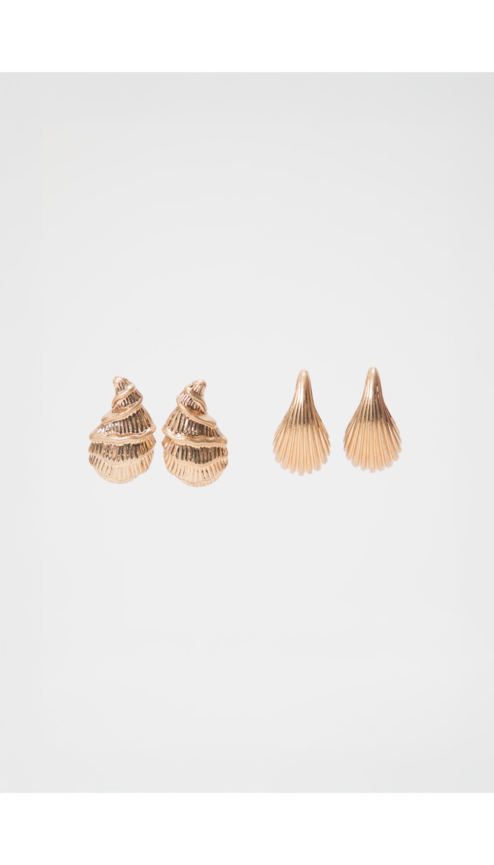 Set de aretes forma de figuras marinas