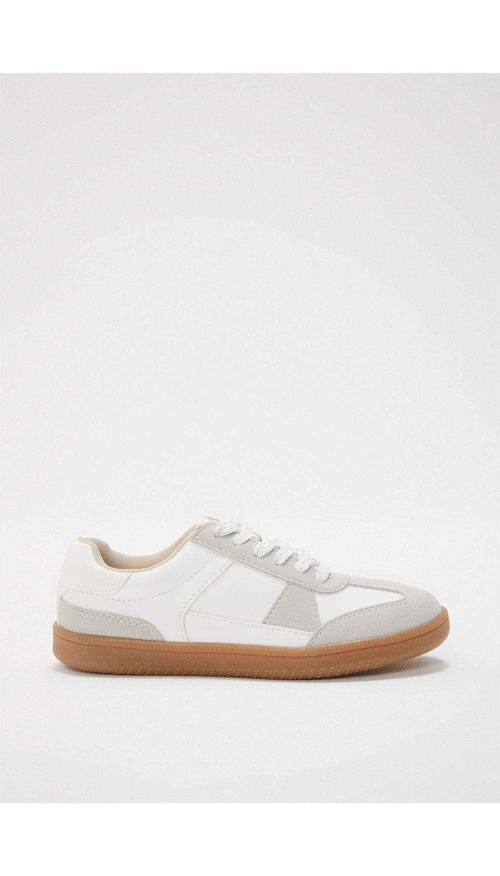 Tenis combinacion materiales