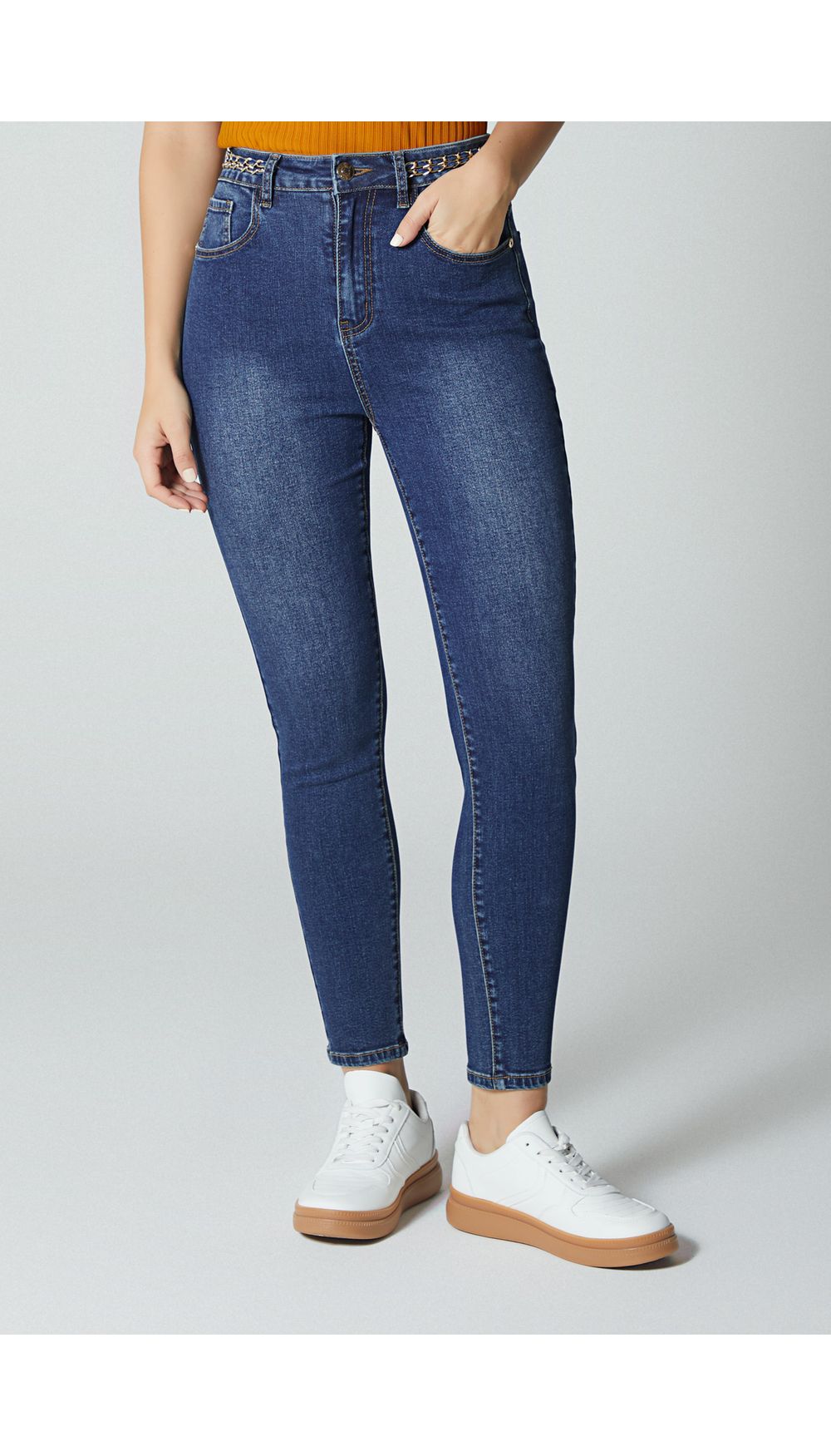 Jean tiro alto skinny