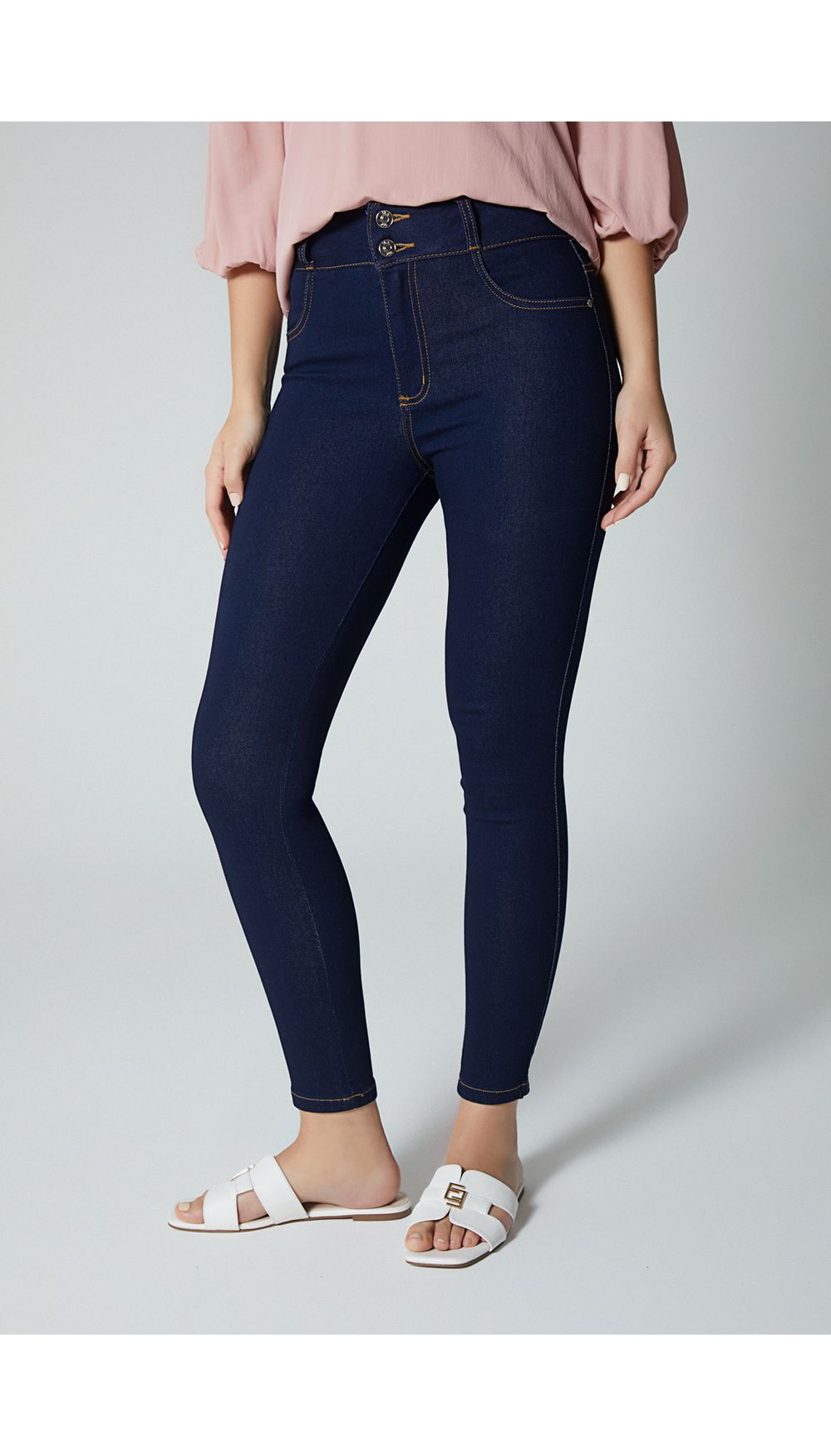 Jean skinny  sin bolsillos tiro alto.