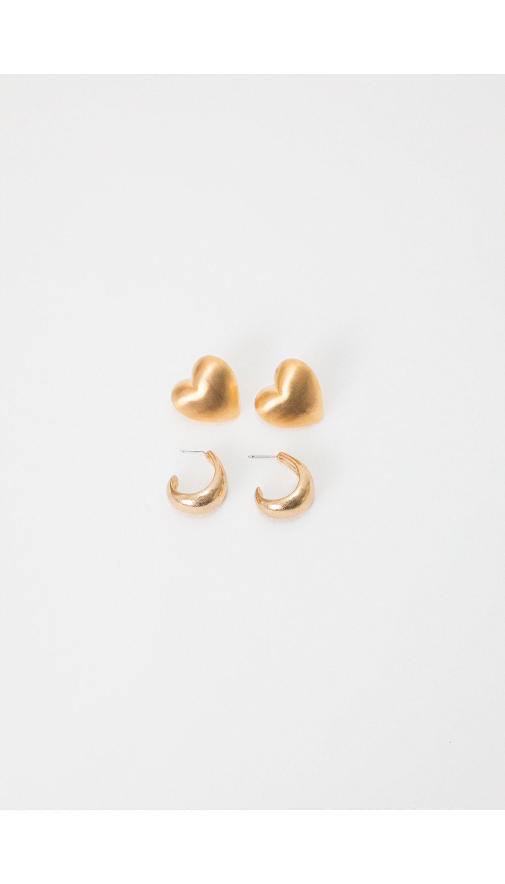 Set aretes en forma de corazon