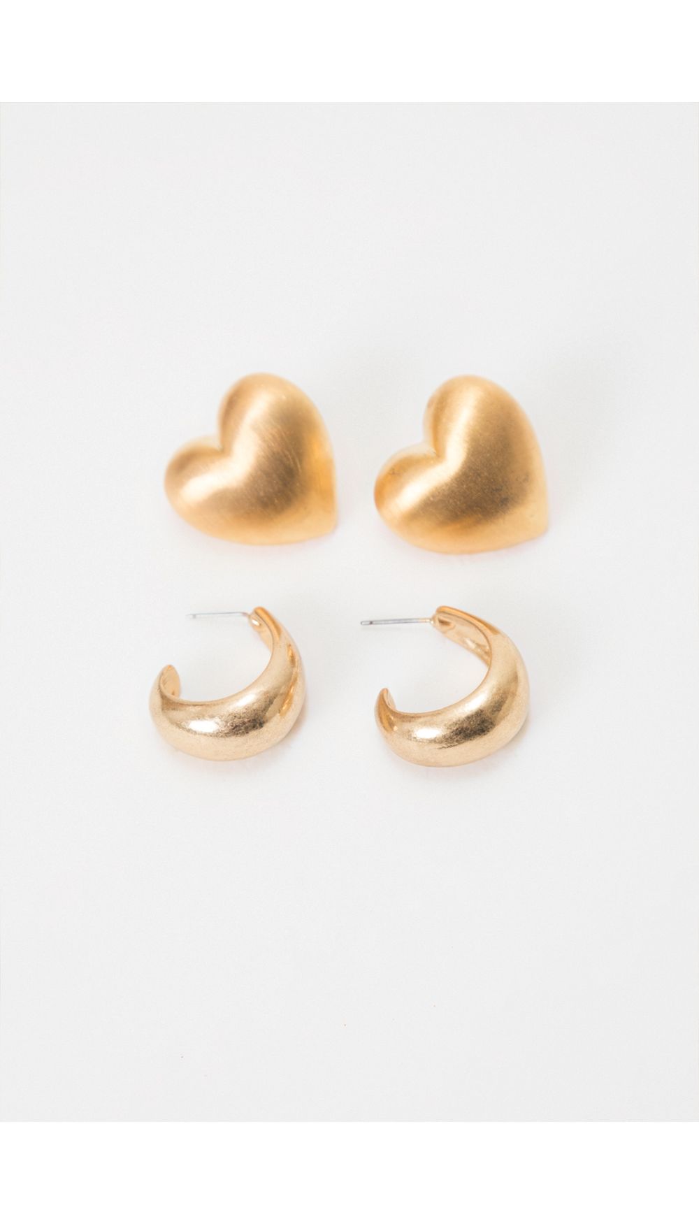 Set aretes en forma de corazon