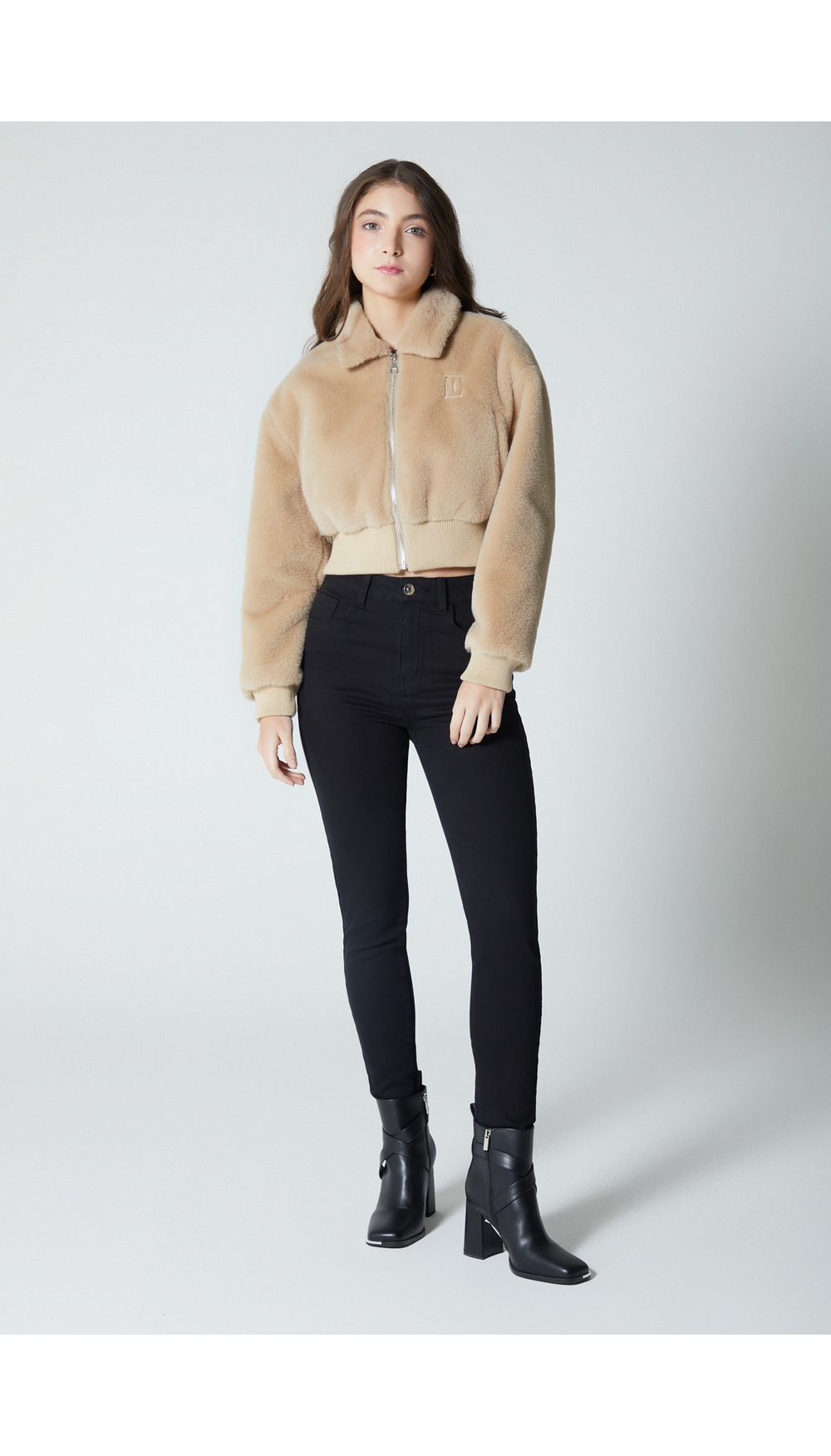Chaqueta de pelos para mujer