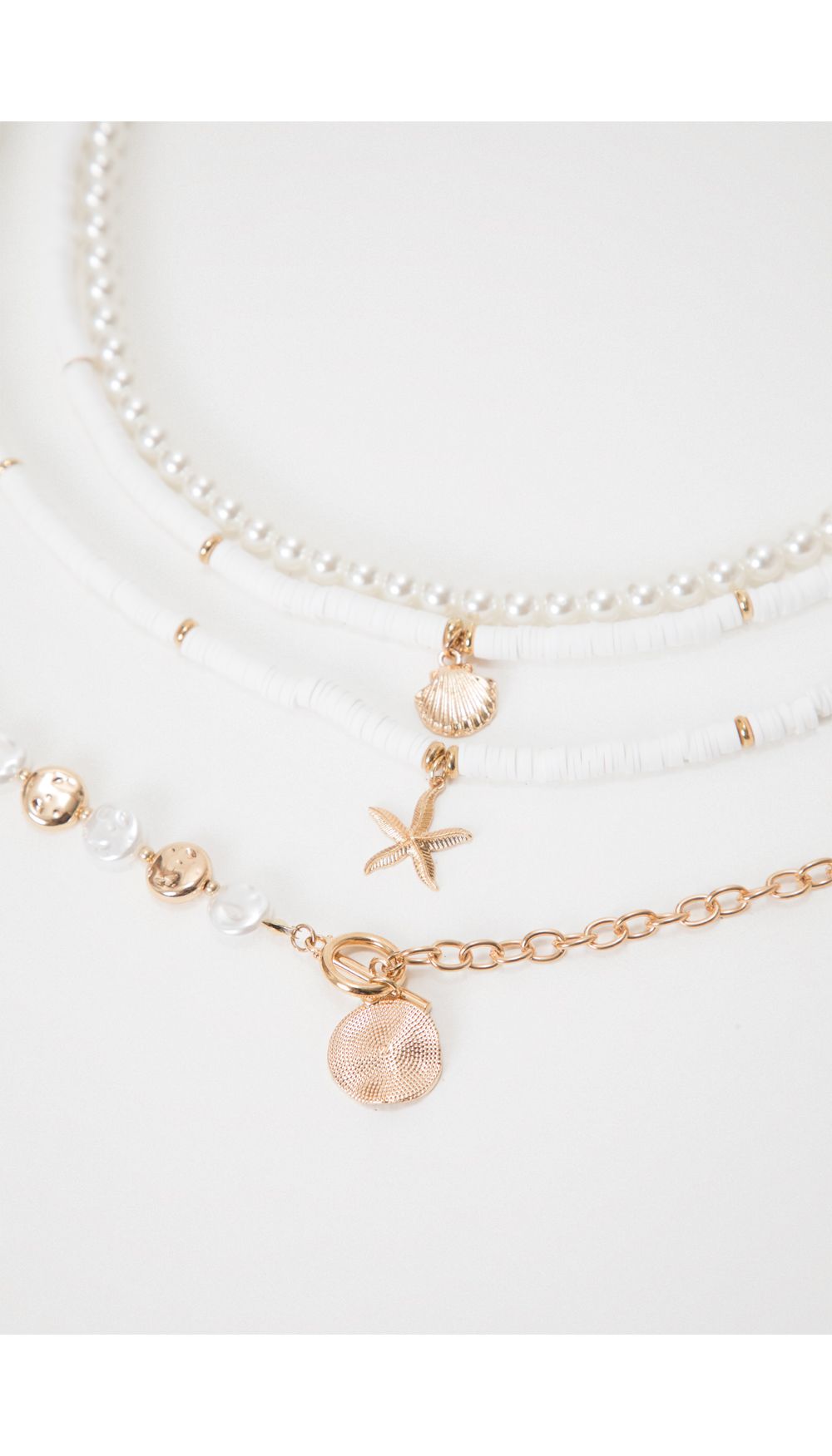 Collar perlas y estrella