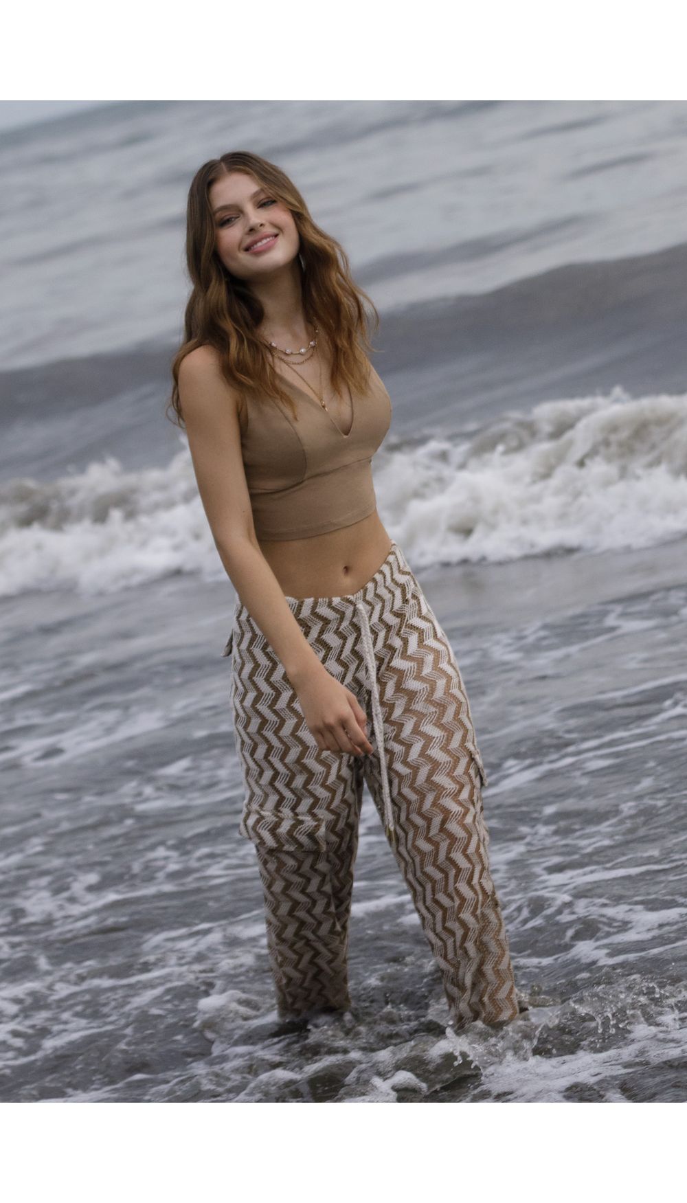 Pantalon   para mujer  tiro medio palazo