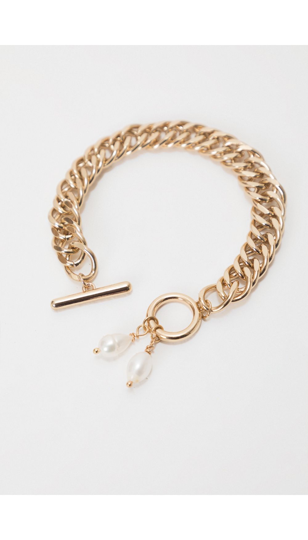 Pulsera con cadena y perlas