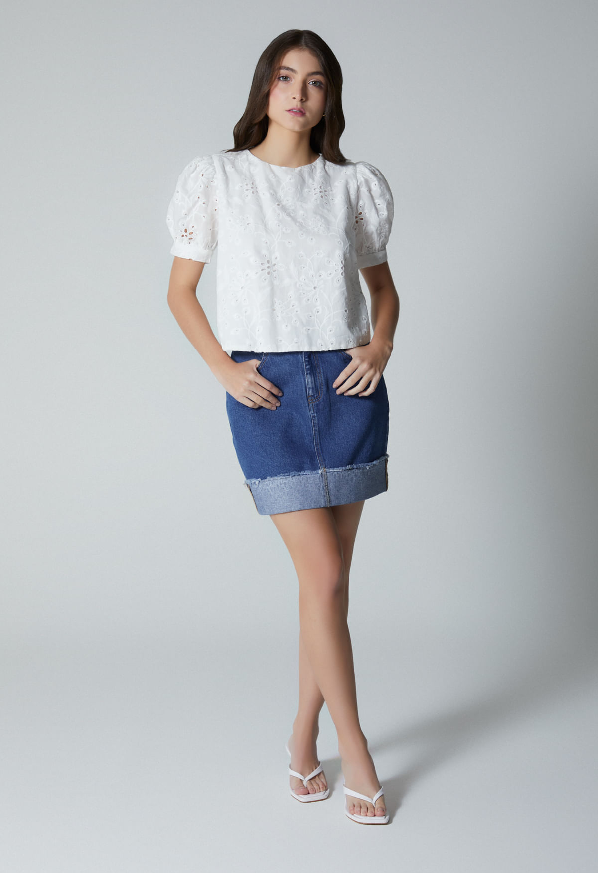 Falda corta para mujer tiro medio 06 azulindigomedio - Imagen principal