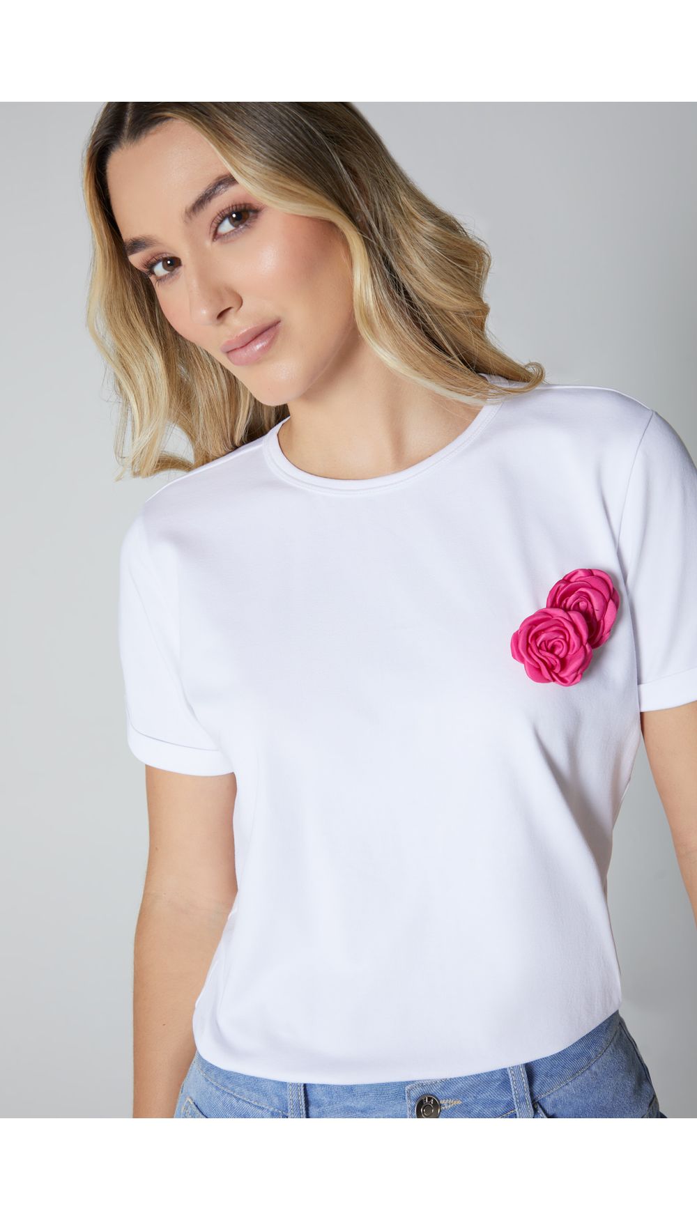 Camiseta dama mga corta con guardapolvo