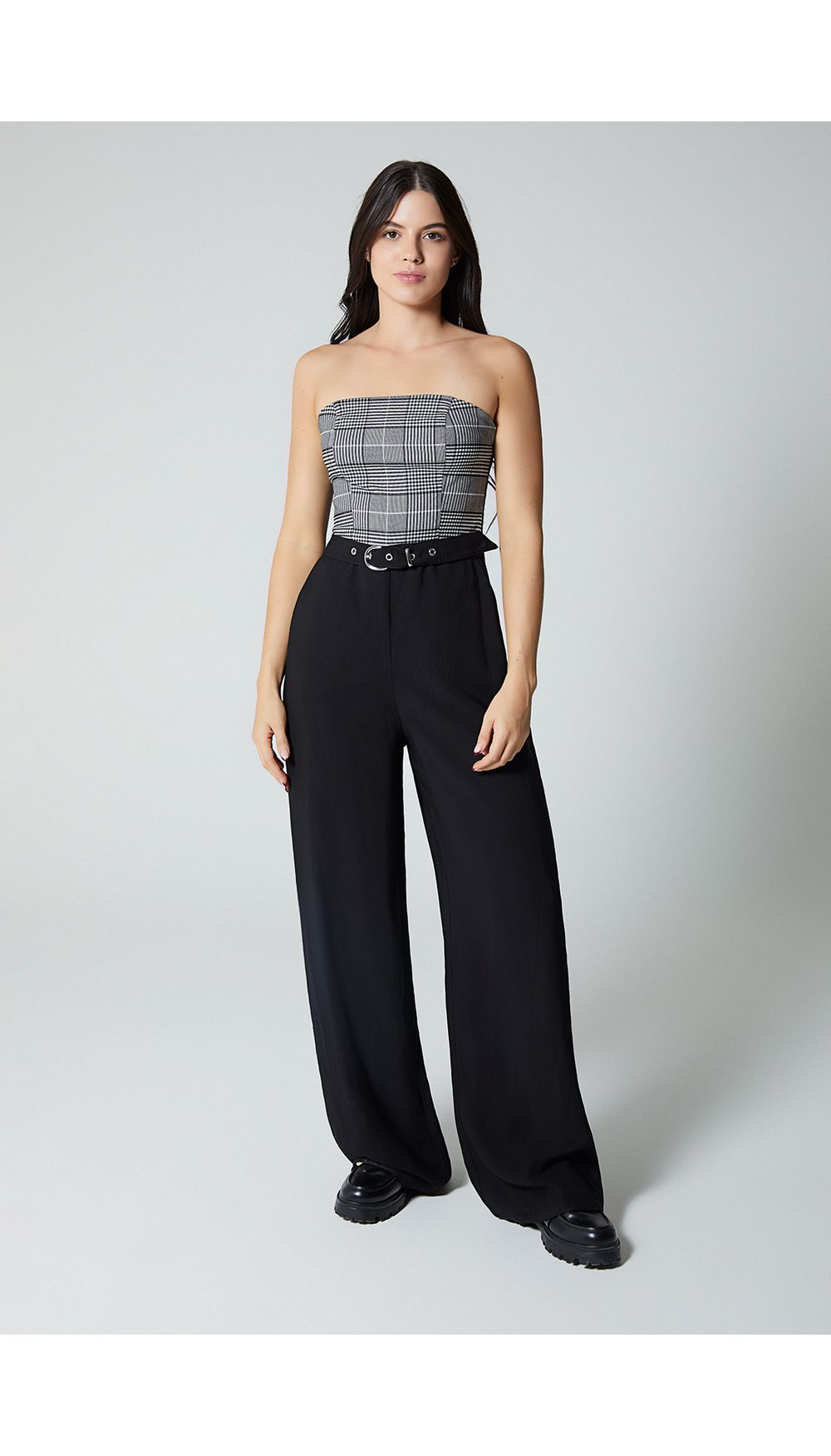 Enterizo pantalon strapless para mujer