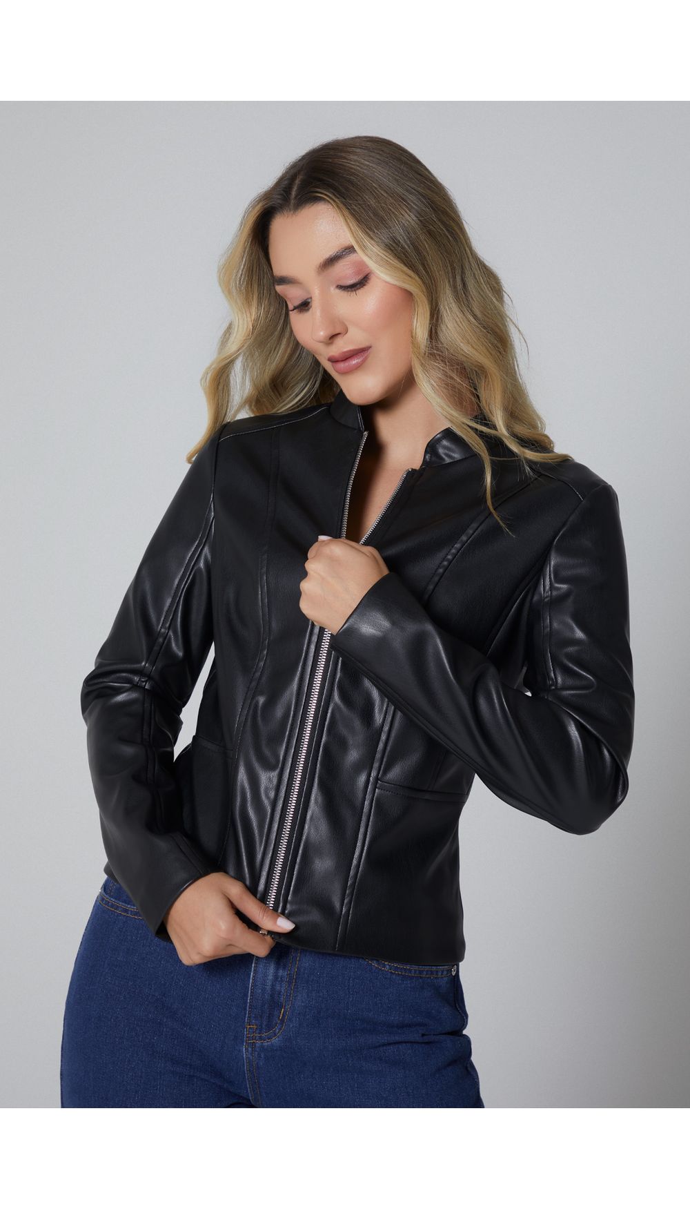 Chaqueta para mujer basica en pu de cierre frontal