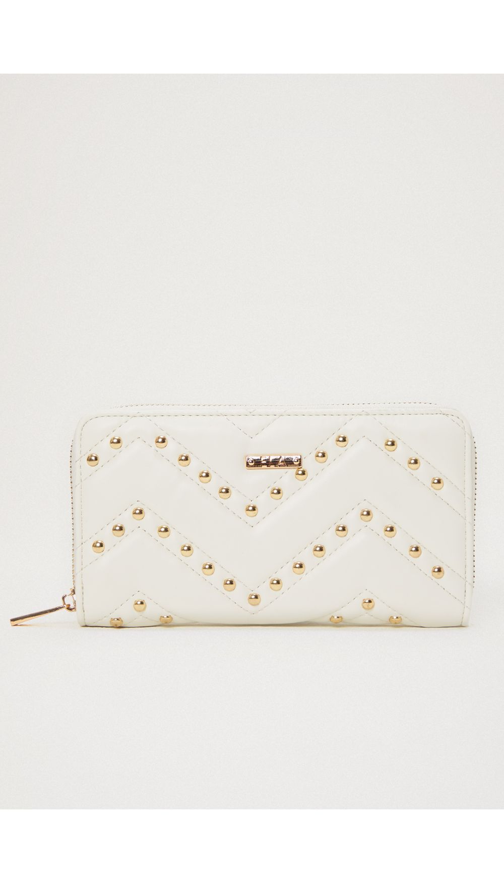 Billetera con taches