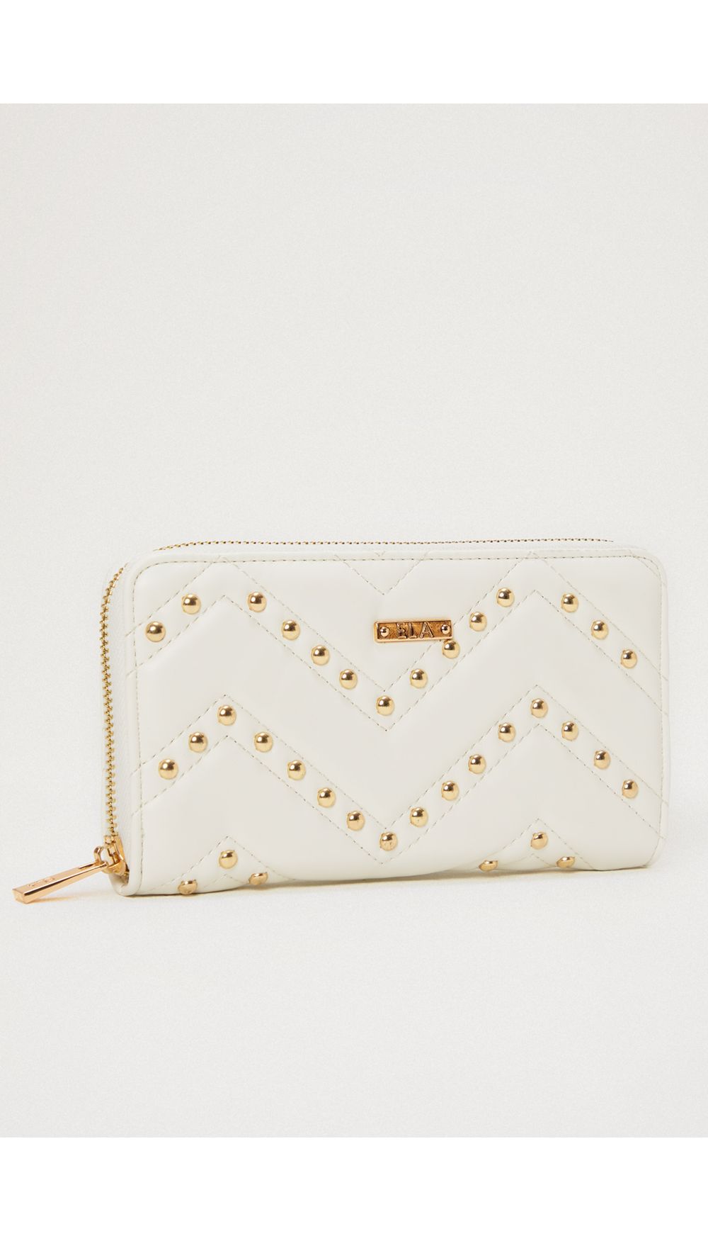 Billetera con taches