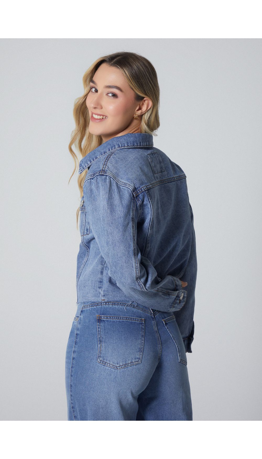 Chaqueta de denim para mujer