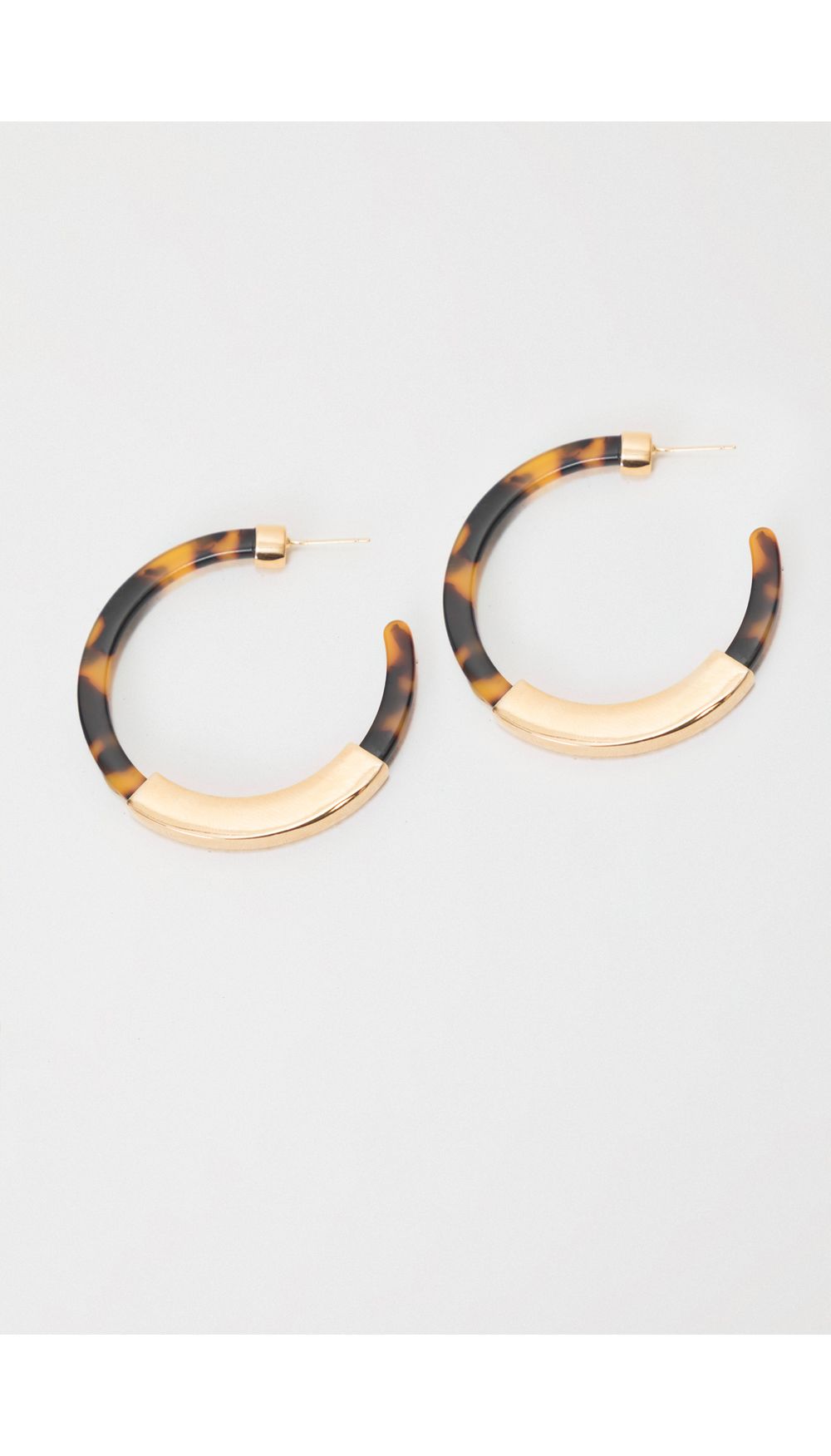 Aretes tipo candongas animal print