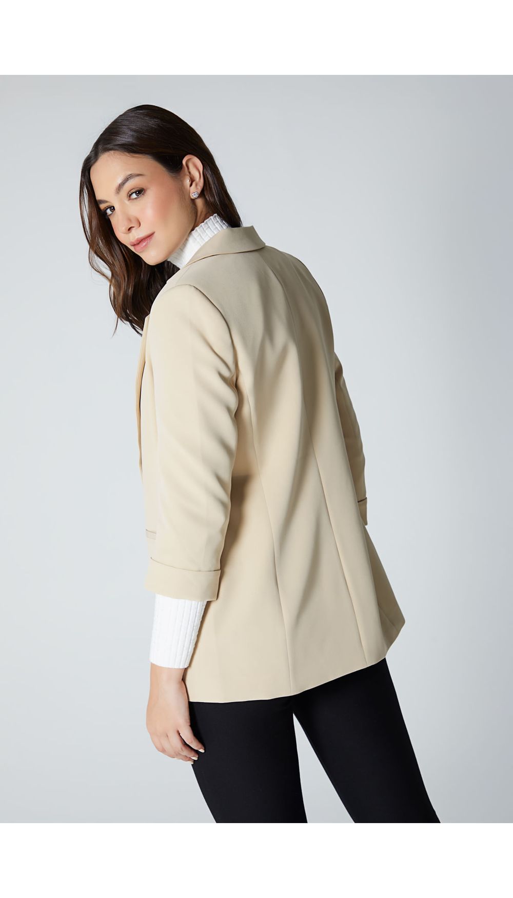 Blazer basico manga tres cuartos para mujer