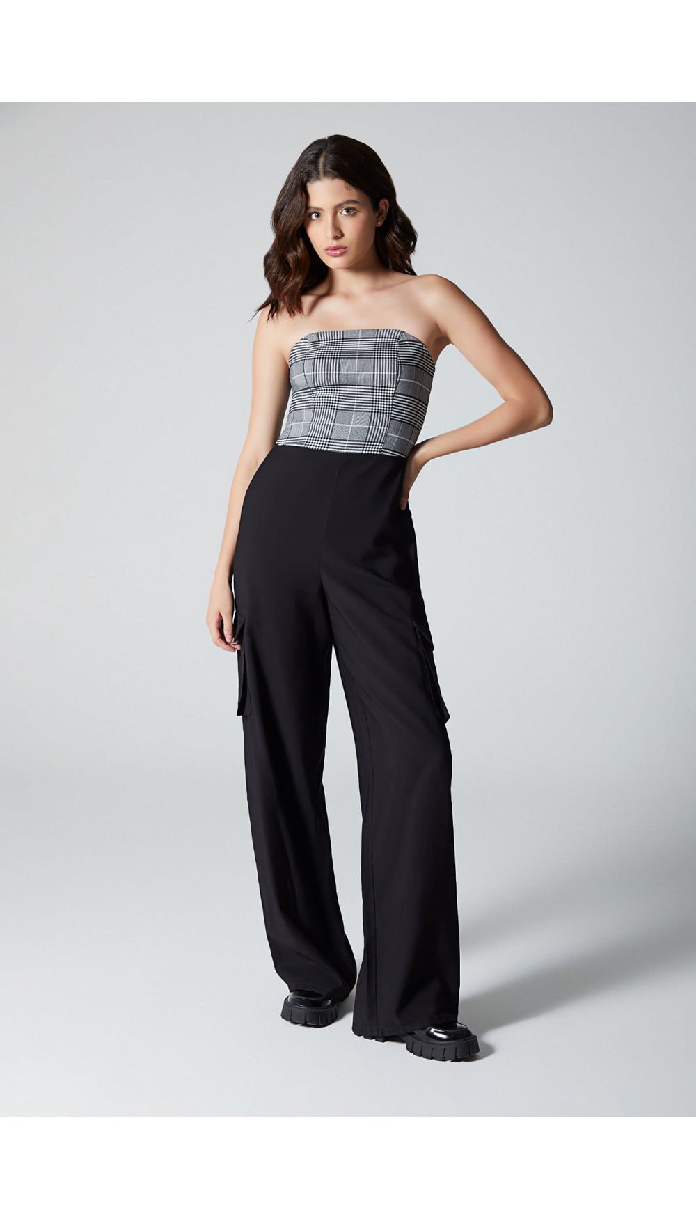 Enterizo pantalon strapless para mujer