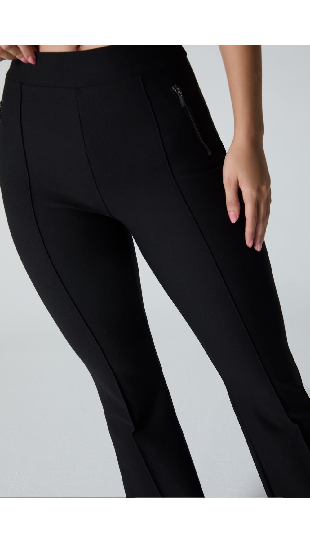 Legging tiro alto bota recta slim