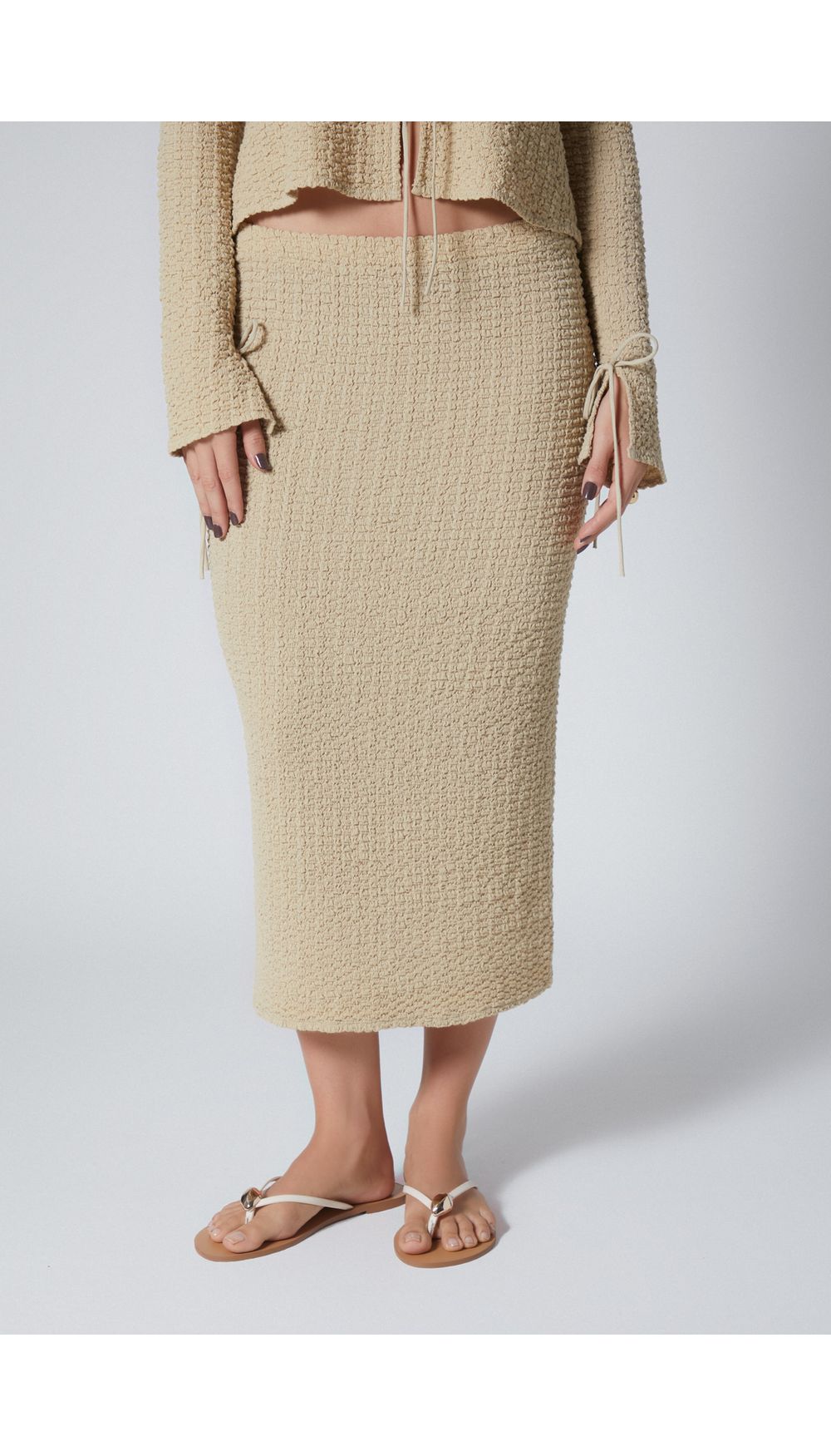 Falda midi tiro alto para mujer