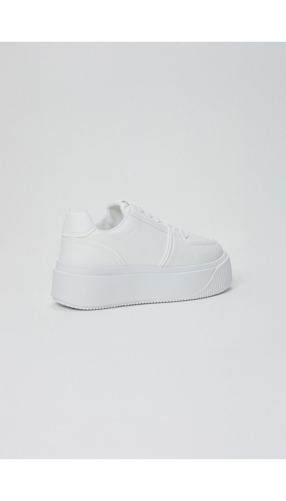 Tenis suela alta