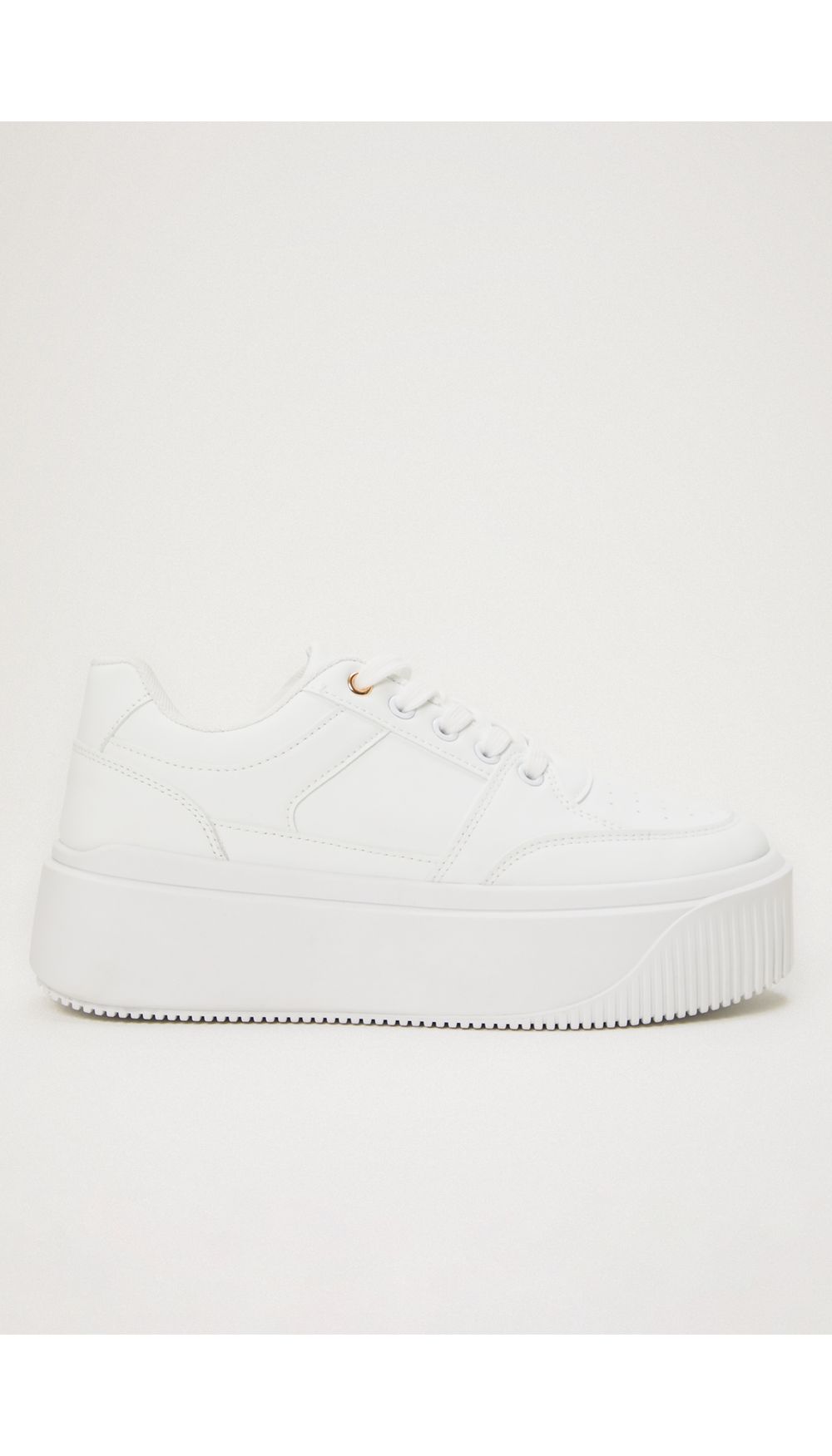 Tenis suela alta